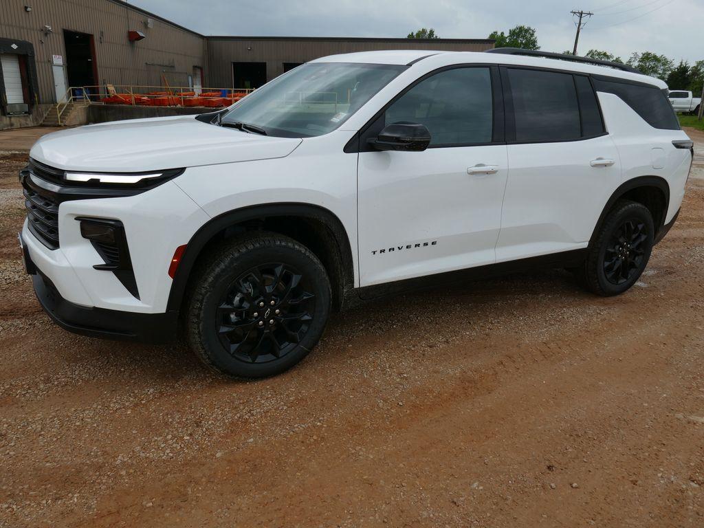 new 2026 Chevrolet Traverse car, priced at $47,600