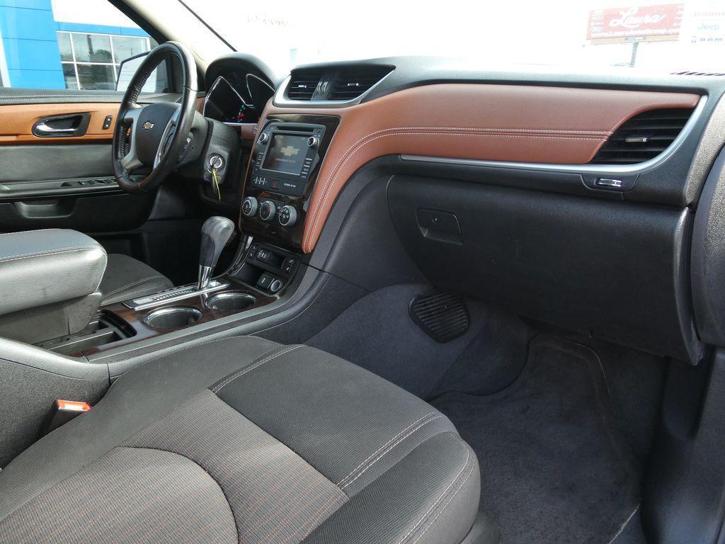 used 2017 Chevrolet Traverse car, priced at $10,995