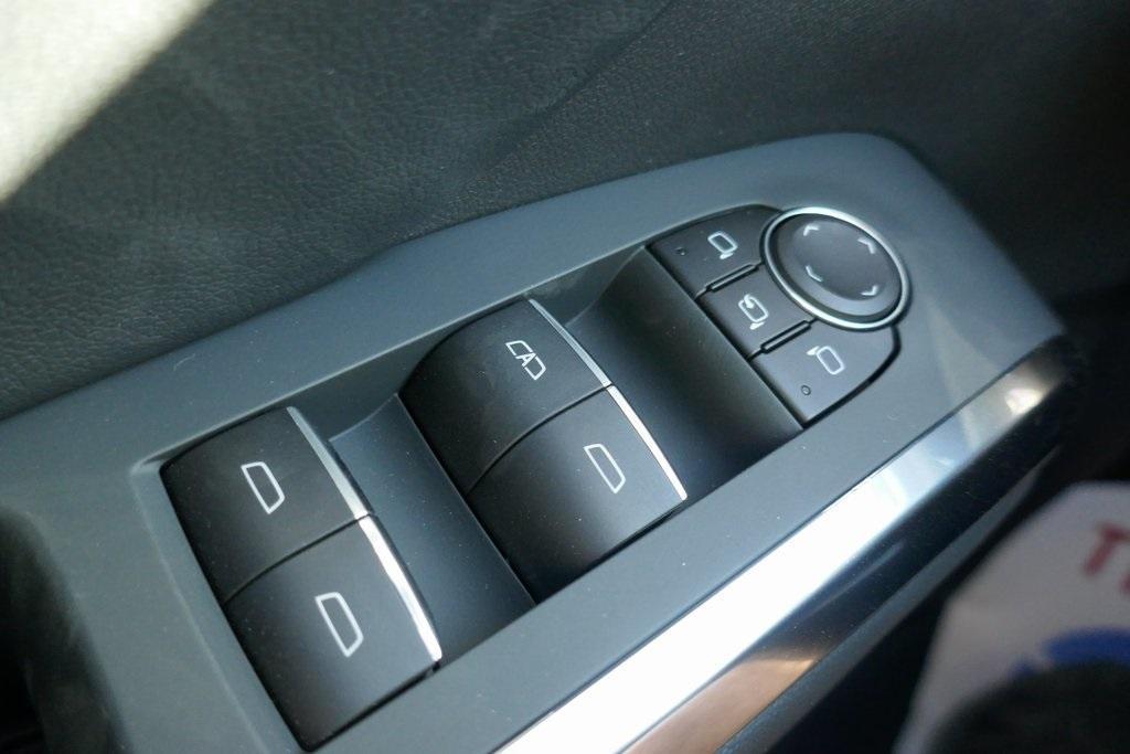 new 2026 Chevrolet Traverse car, priced at $56,442