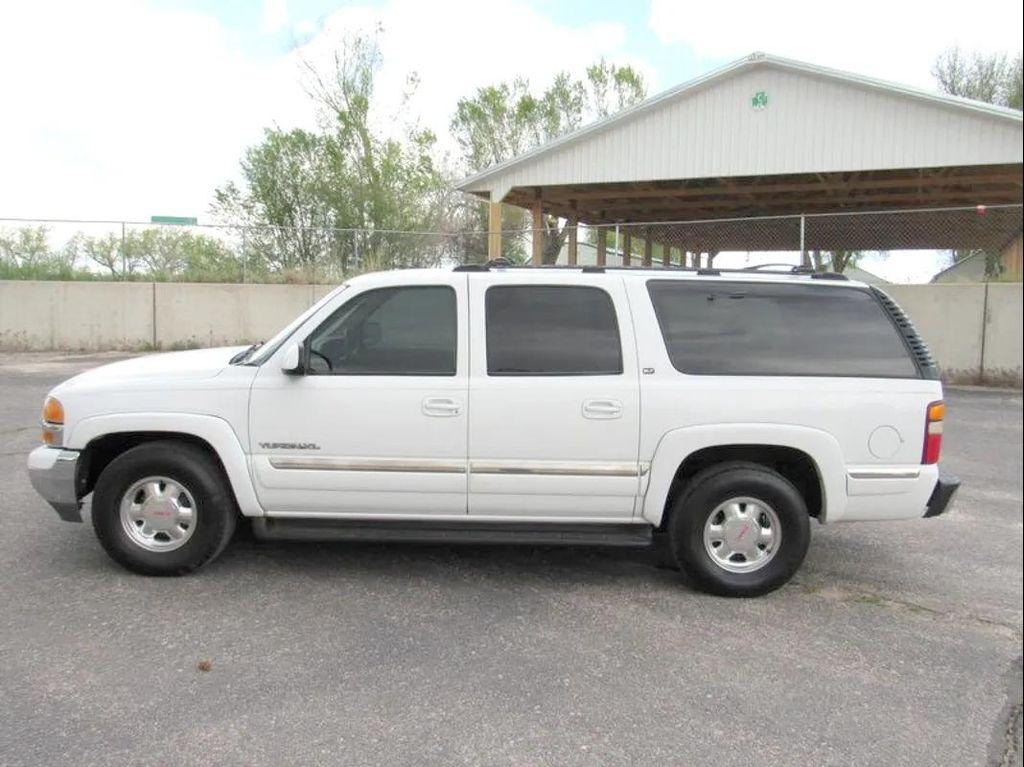 2000 Summit White GMC Yukon XL