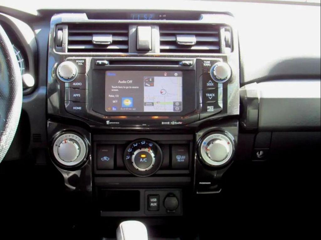 2016 Super White Toyota 4Runner