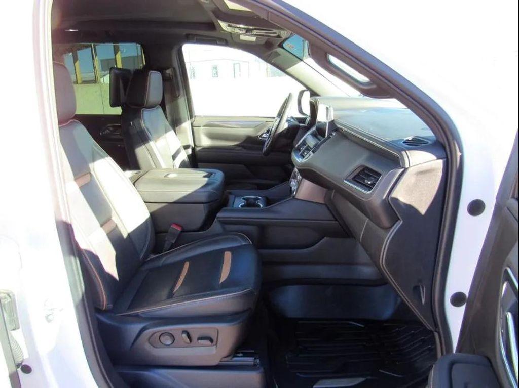 used 2021 GMC Yukon car, priced at $50,882