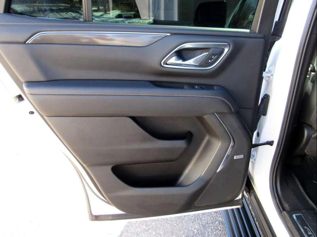 used 2021 GMC Yukon car, priced at $50,882