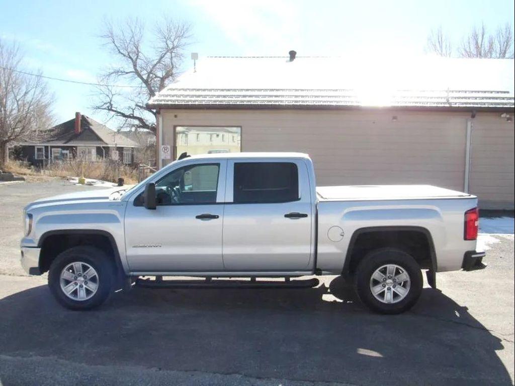 used 2018 GMC Sierra 1500 car, priced at $27,800