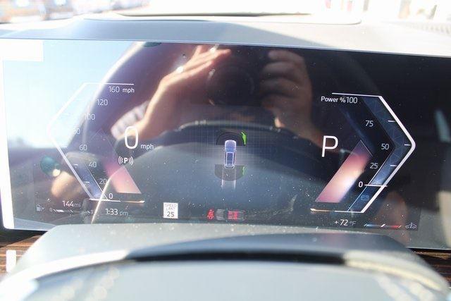 new 2026 BMW X7 car, priced at $94,385