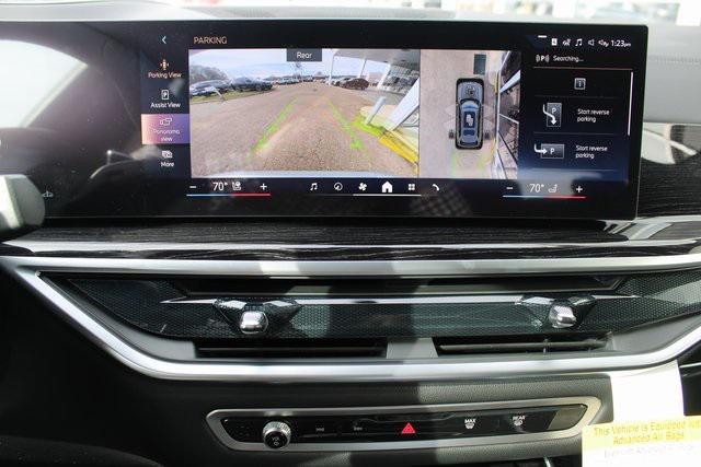 new 2026 BMW X7 car, priced at $98,755