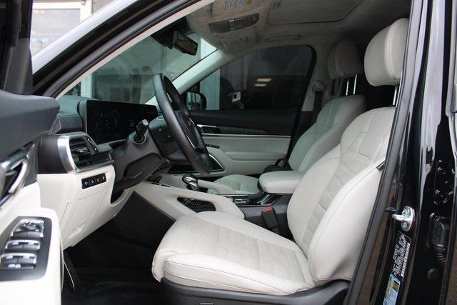 used 2024 Kia Telluride car, priced at $37,377