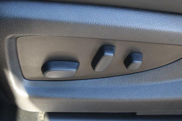 used 2018 GMC Yukon car, priced at $30,237