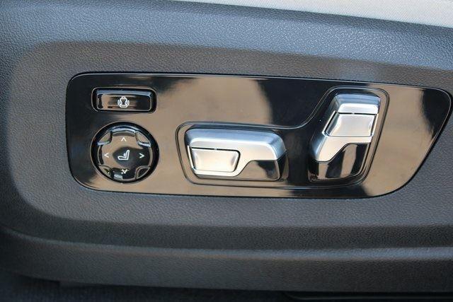 used 2026 BMW X7 car, priced at $95,035