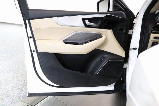 used 2023 Acura MDX car, priced at $35,250