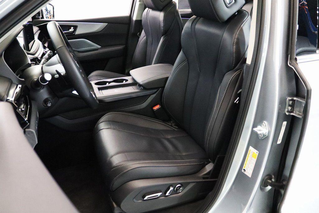used 2026 Acura MDX car, priced at $51,450