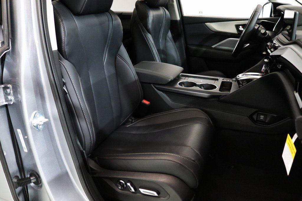 used 2026 Acura MDX car, priced at $51,450