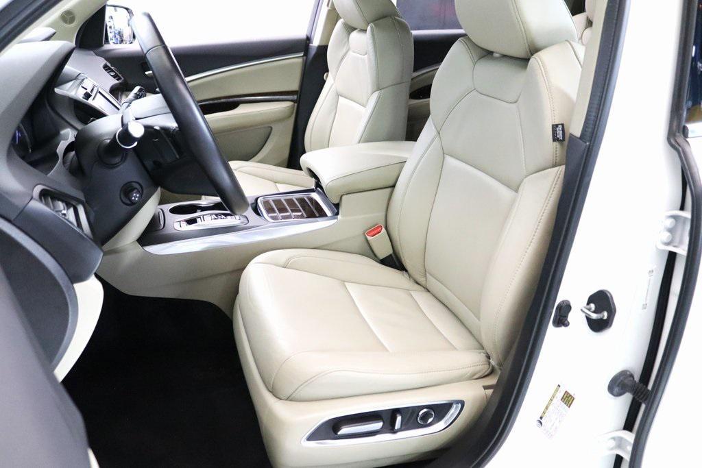 used 2019 Acura MDX car, priced at $19,711