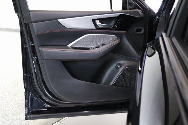 used 2023 Acura MDX car, priced at $39,950