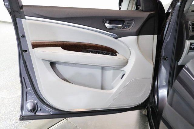 used 2017 Acura MDX car, priced at $18,650