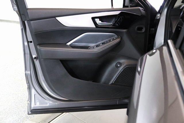 used 2026 Acura MDX car, priced at $51,450