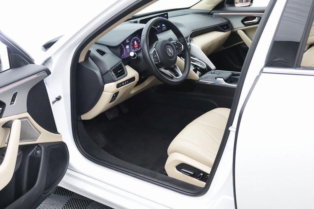 used 2025 Acura TLX car, priced at $37,850