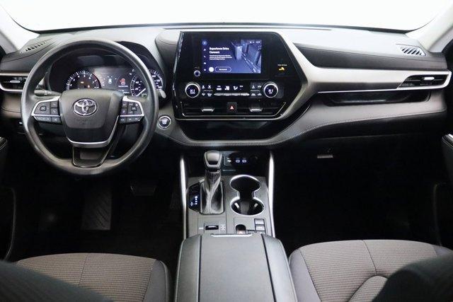 used 2023 Toyota Highlander car, priced at $27,440