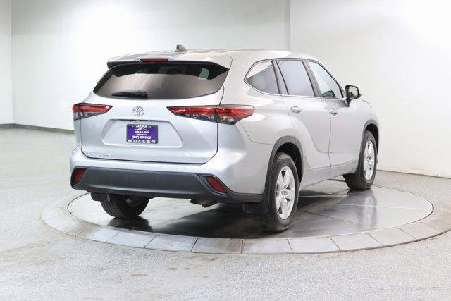 used 2023 Toyota Highlander car, priced at $27,440