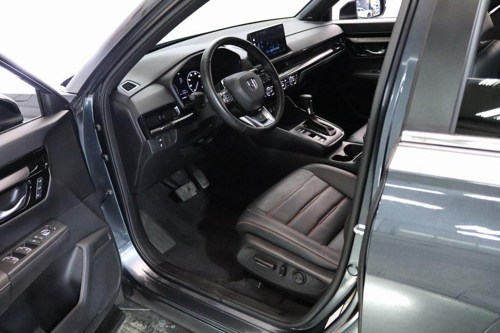 used 2023 Honda CR-V Hybrid car, priced at $33,750
