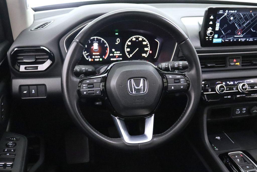 used 2024 Honda Pilot car, priced at $40,917
