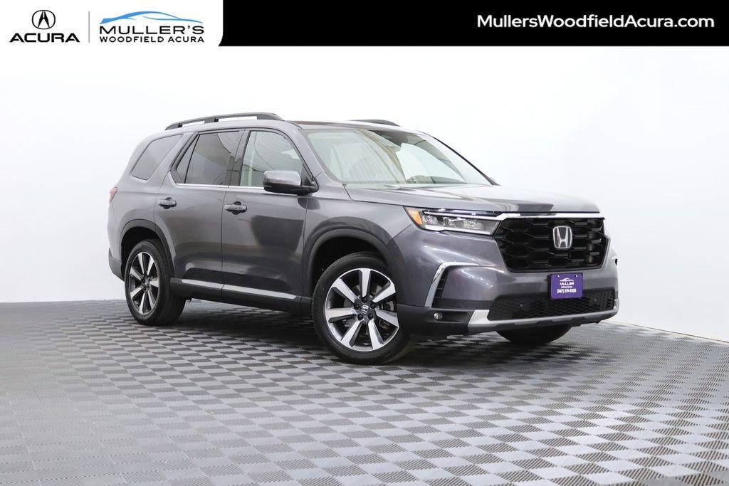used 2024 Honda Pilot car, priced at $40,750