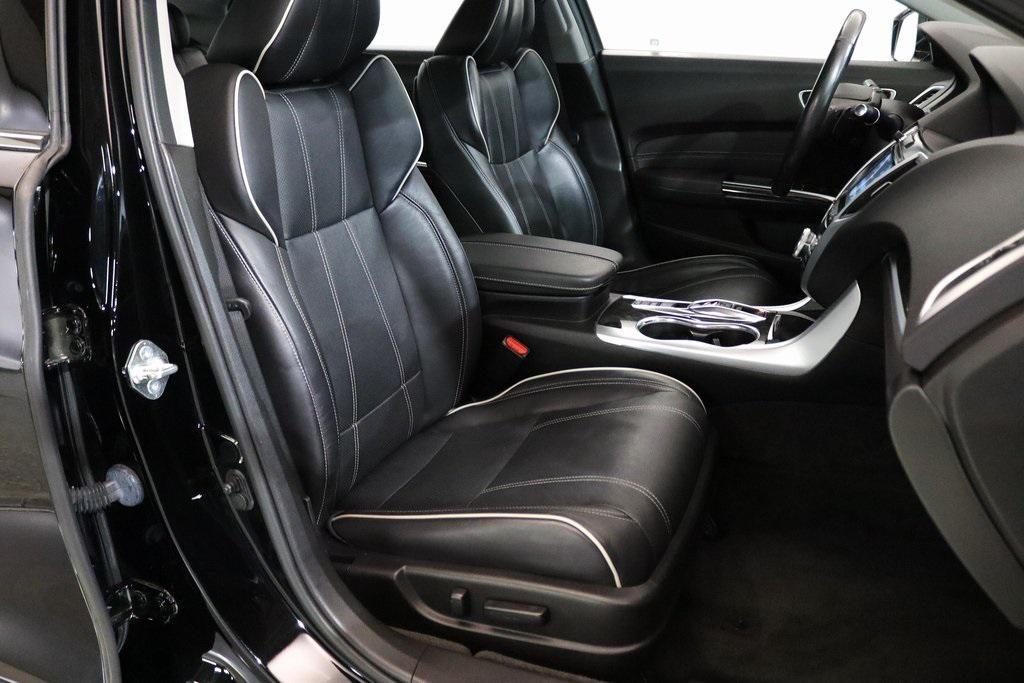 used 2018 Acura TLX car