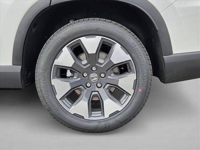 new 2026 Honda Pilot car, priced at $53,045