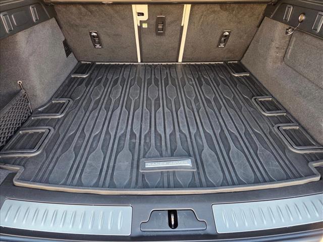 used 2021 Land Rover Range Rover Velar car, priced at $33,992