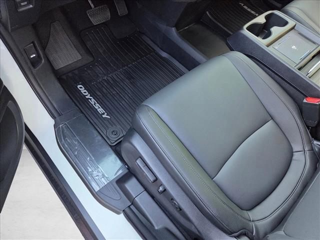 new 2026 Honda Odyssey car, priced at $43,511