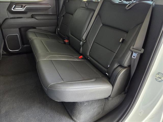 used 2025 GMC Sierra 1500 car, priced at $38,122