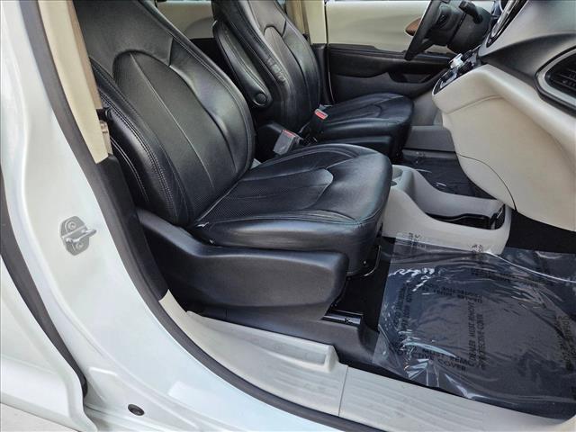 used 2017 Chrysler Pacifica car, priced at $12,989