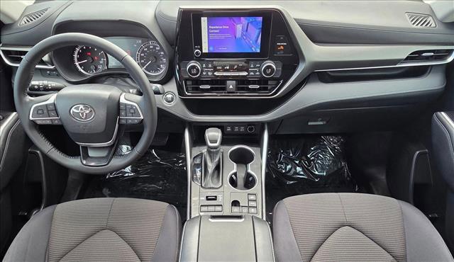 used 2023 Toyota Highlander car, priced at $32,852