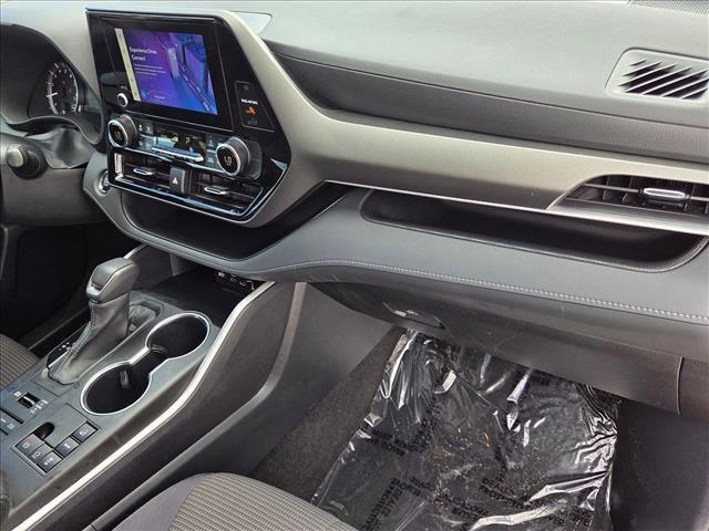 used 2023 Toyota Highlander car, priced at $32,852