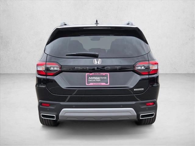 new 2025 Honda Pilot car, priced at $47,239