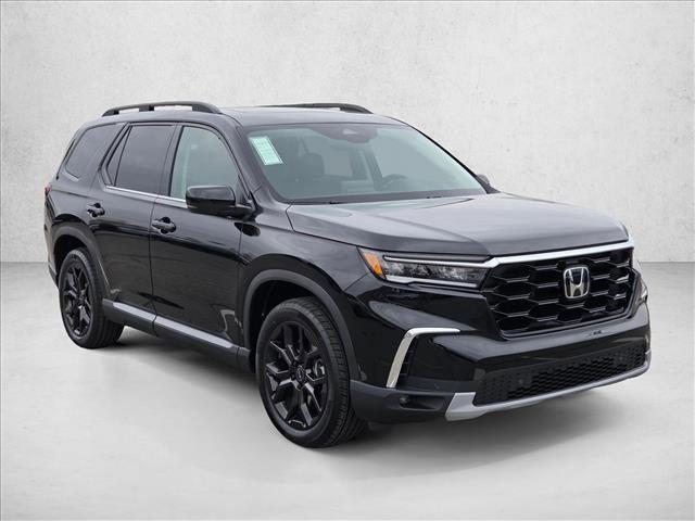 new 2025 Honda Pilot car, priced at $47,239