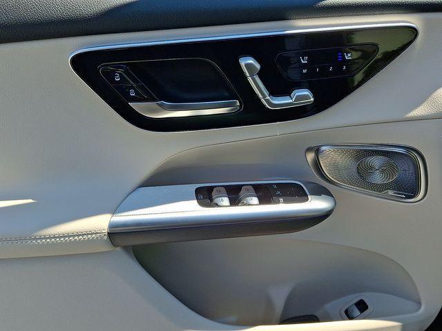 new 2026 Mercedes-Benz GLC 300 car, priced at $61,319