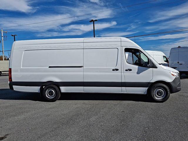 new 2026 Mercedes-Benz Sprinter 2500 car, priced at $70,726