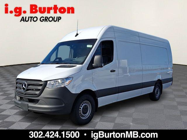 new 2026 Mercedes-Benz Sprinter 2500 car, priced at $70,726