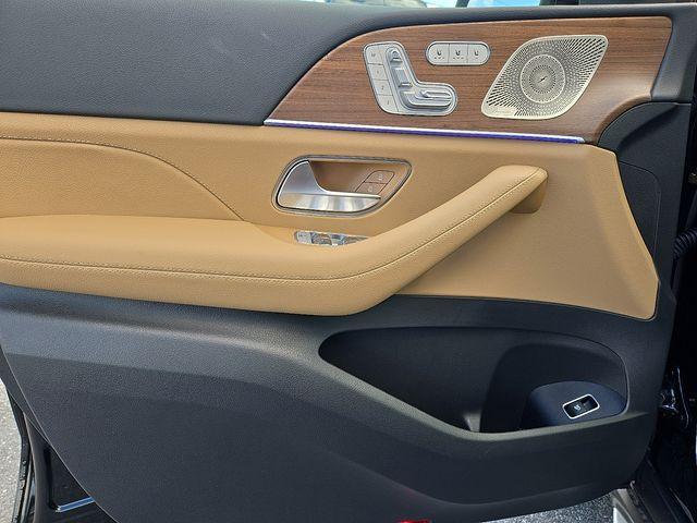 new 2026 Mercedes-Benz GLS 450 car, priced at $98,600