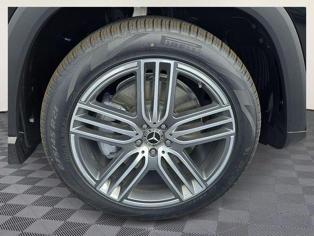 new 2026 Mercedes-Benz GLS 450 car, priced at $98,600