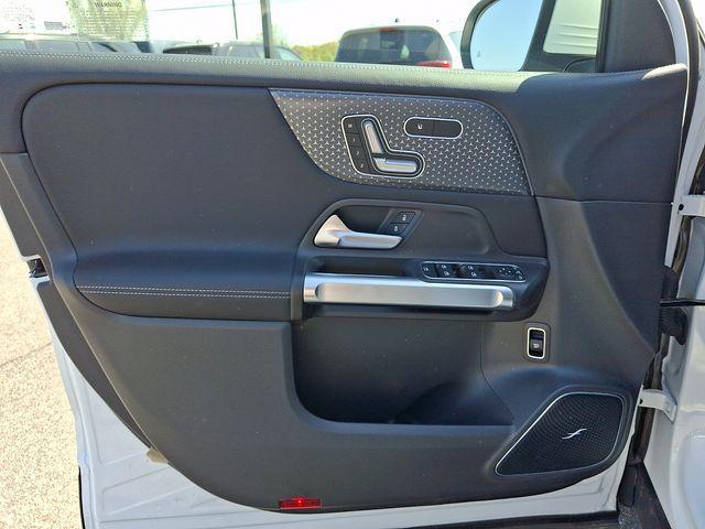 new 2026 Mercedes-Benz GLB 250 car, priced at $54,909