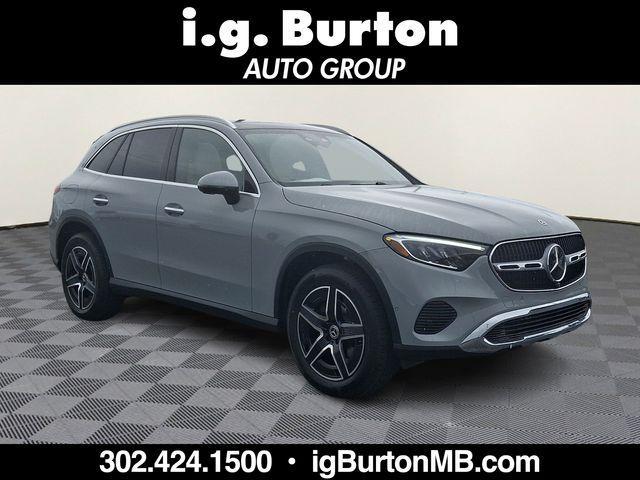 new 2026 Mercedes-Benz GLC 300 car, priced at $62,884