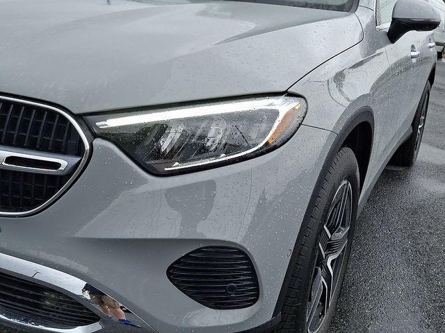 new 2026 Mercedes-Benz GLC 300 car, priced at $62,884