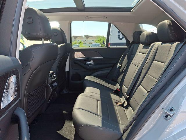 new 2026 Mercedes-Benz GLE 350 car, priced at $81,364