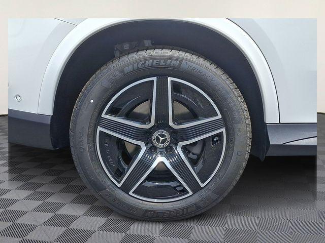 new 2026 Mercedes-Benz GLC 300 car, priced at $64,659