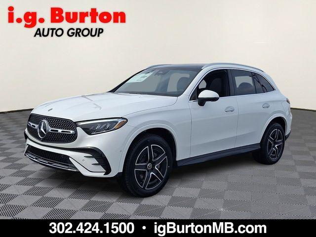 new 2026 Mercedes-Benz GLC 300 car, priced at $62,670