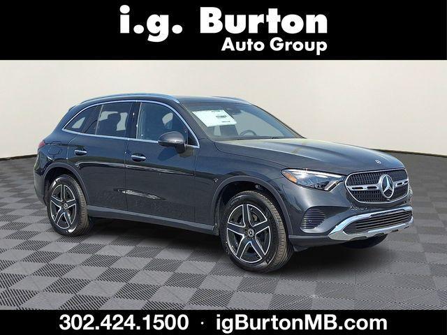 new 2026 Mercedes-Benz GLC 300 car, priced at $65,089