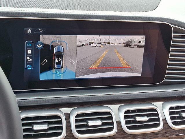 new 2025 Mercedes-Benz GLE 580 car, priced at $107,605