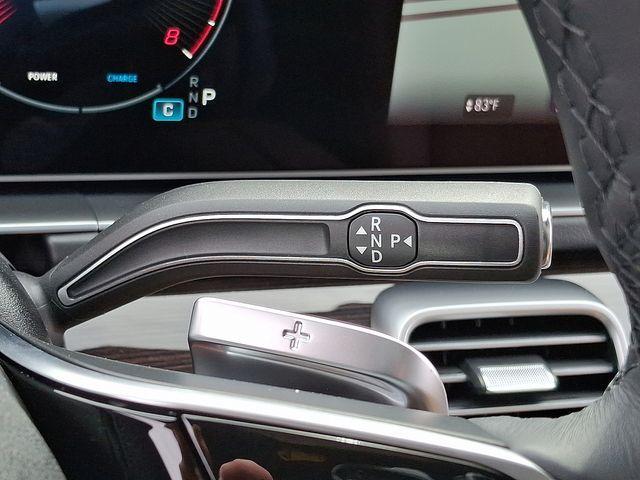 new 2025 Mercedes-Benz GLE 580 car, priced at $107,605